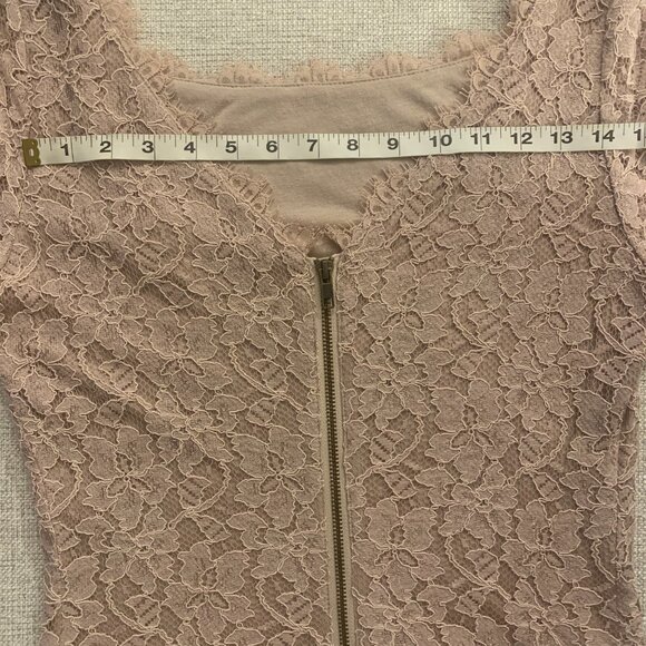 Diane von Furstenberg Mini Dress Zarita Lace beige-mauve; Size 8 - Picture 13 of 15